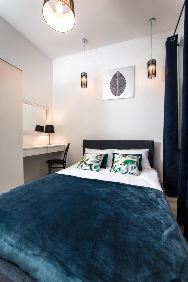 Moonlight Apartament Zielona Góra Exteriör bild